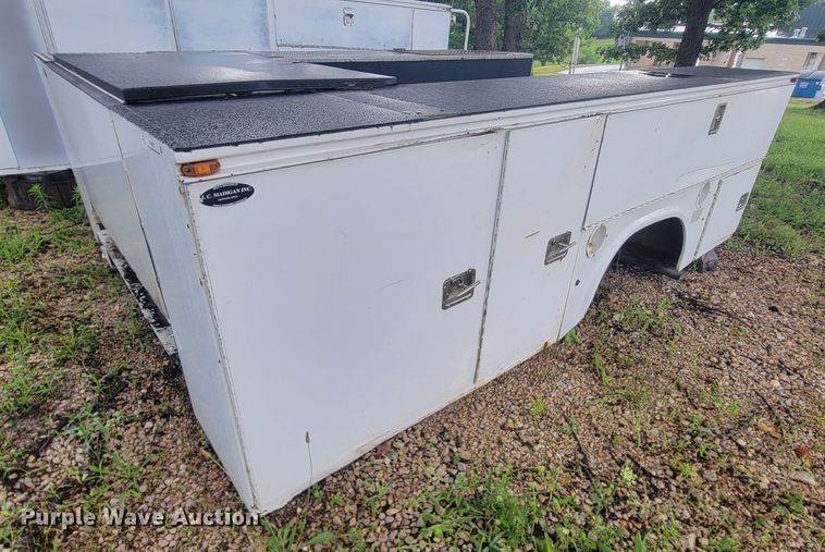 image for item IF9927 Knapheide 7132-50D54RJ  utility bed