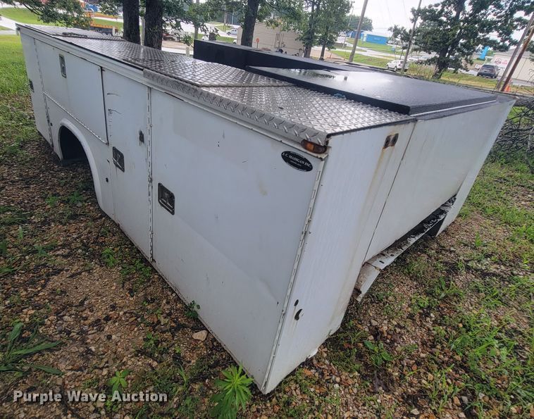 image for item IF9927 Knapheide 7132-50D54RJ  utility bed