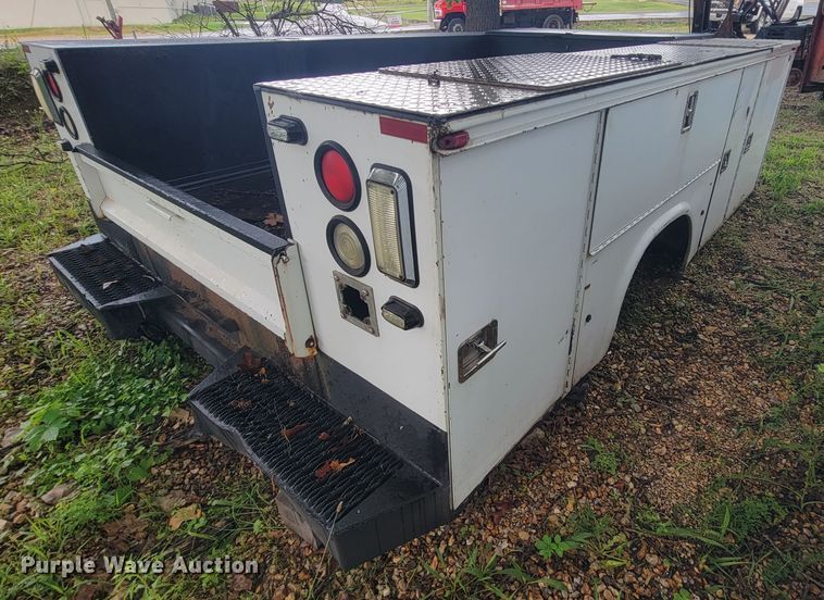 image for item IF9927 Knapheide 7132-50D54RJ  utility bed