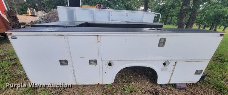 image for item IF9927 Knapheide 7132-50D54RJ  utility bed