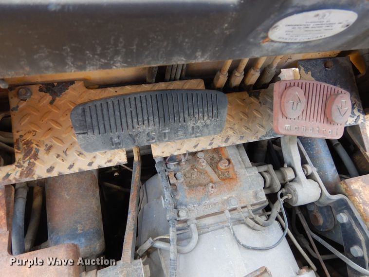 image for item II9536 Hyster  forklift