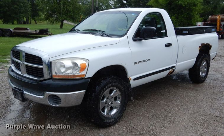 image for item II9579 2006 Dodge Ram 1500  pickup truck