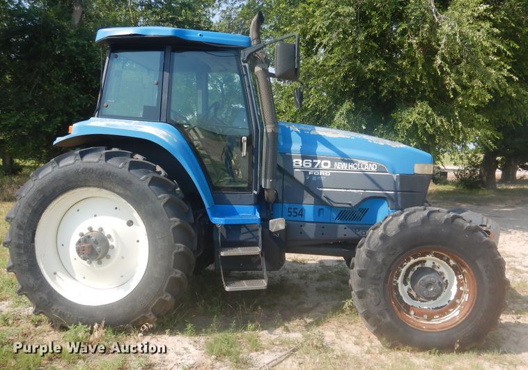 image for item IJ9448 1997 New Holland 8670  MFWD tractor