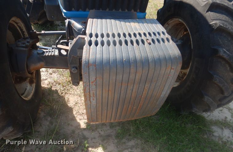 image for item IJ9448 1997 New Holland 8670  MFWD tractor