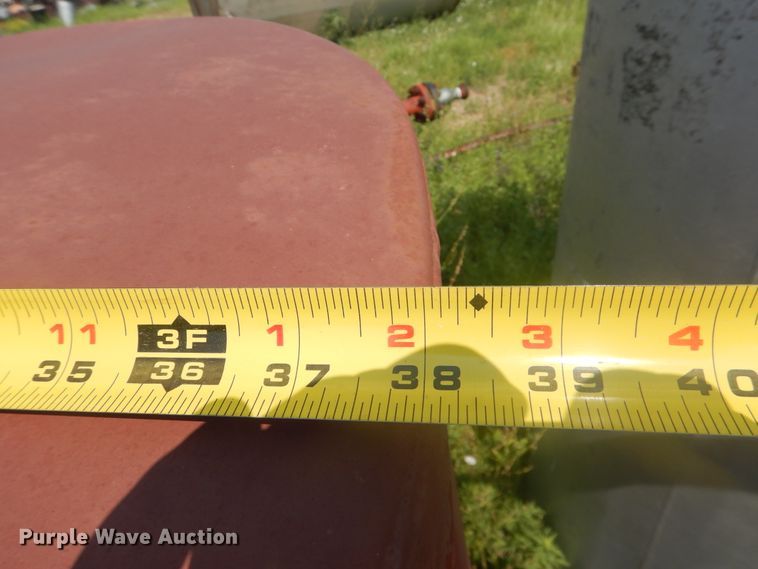 image for item IJ9452 Steel fuel tank