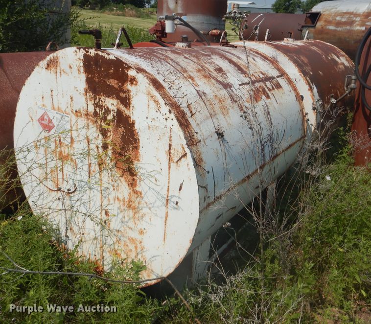 image for item IJ9453 (2) steel tanks