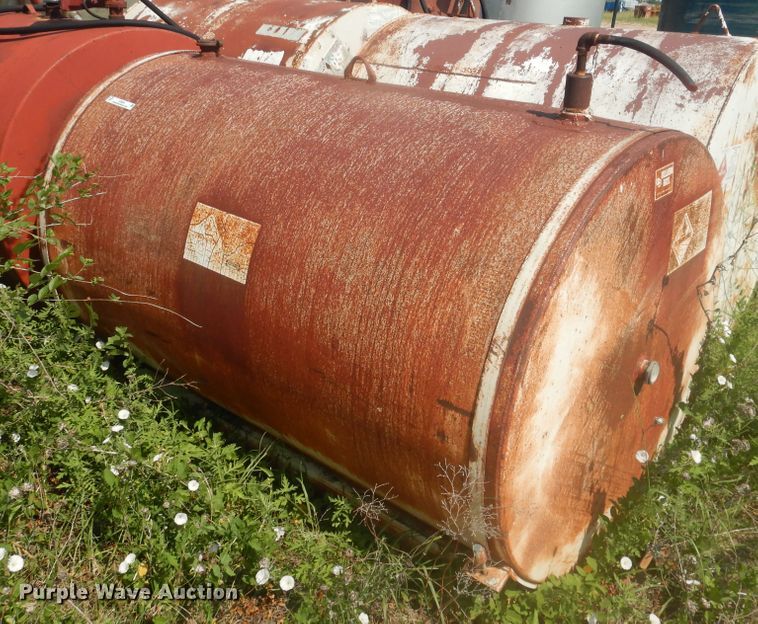 image for item IJ9454 Steel tank