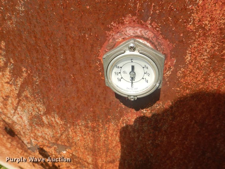 image for item IJ9454 Steel tank