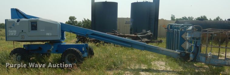 image for item IJ9456 1997 Genie S-40  boom lift