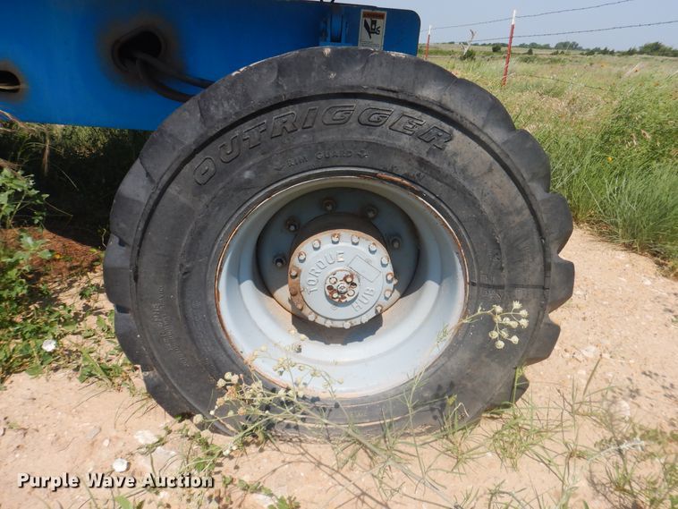 image for item IJ9456 1997 Genie S-40  boom lift