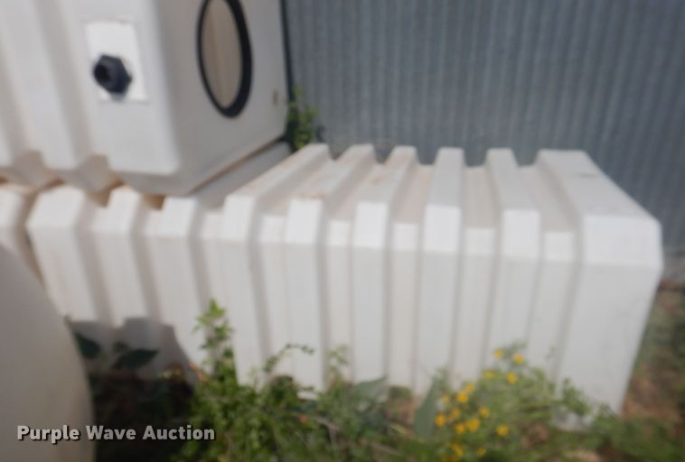 image for item IJ9458 (3) poly tanks