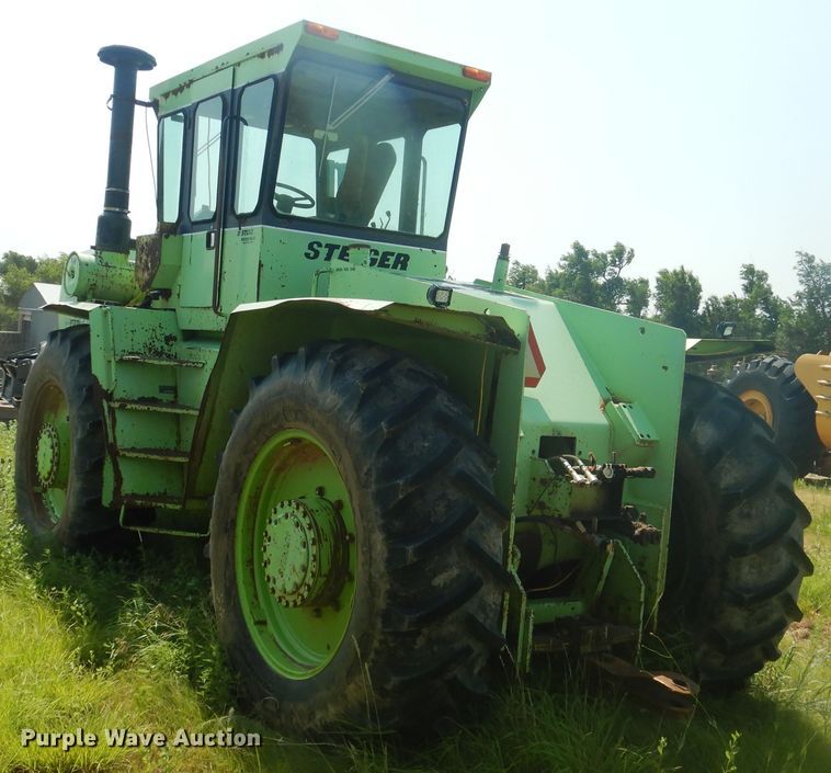 image for item IJ9460 1978 Steiger Cougar PT270  4WD tractor