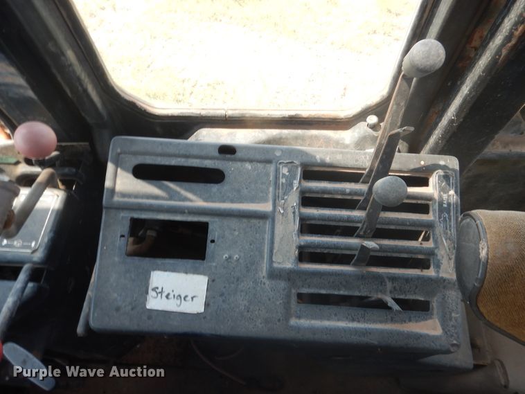 image for item IJ9460 1978 Steiger Cougar PT270  4WD tractor