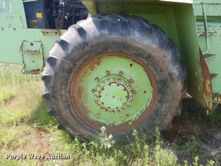 image for item IJ9460 1978 Steiger Cougar PT270  4WD tractor