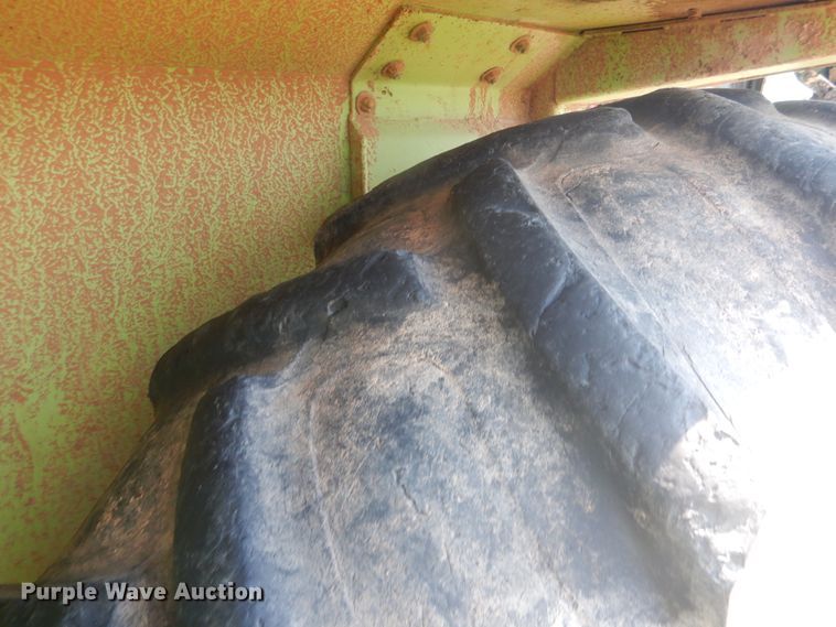 image for item IJ9460 1978 Steiger Cougar PT270  4WD tractor