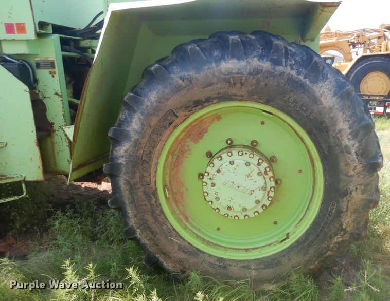 image for item IJ9460 1978 Steiger Cougar PT270  4WD tractor