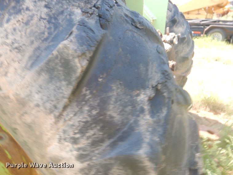 image for item IJ9460 1978 Steiger Cougar PT270  4WD tractor