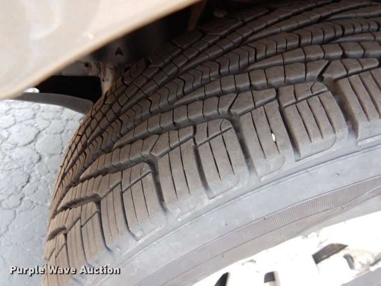 image for item IL9750 2000 Toyota 4Runner  SUV