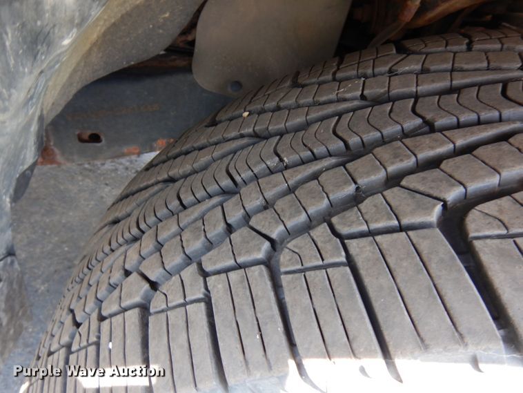 image for item IL9750 2000 Toyota 4Runner  SUV