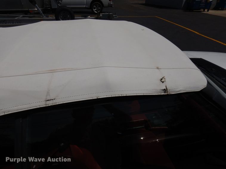 image for item IL9751 1991 Ford Mustang  convertible