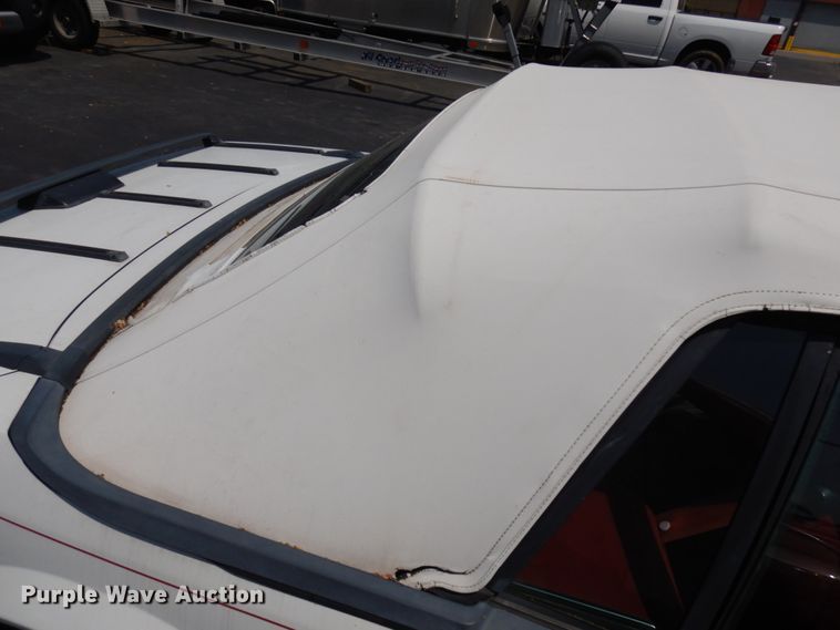 image for item IL9751 1991 Ford Mustang  convertible