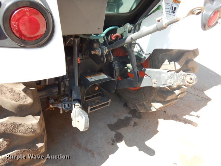 image for item IL9830 Bobcat CT335  tractor