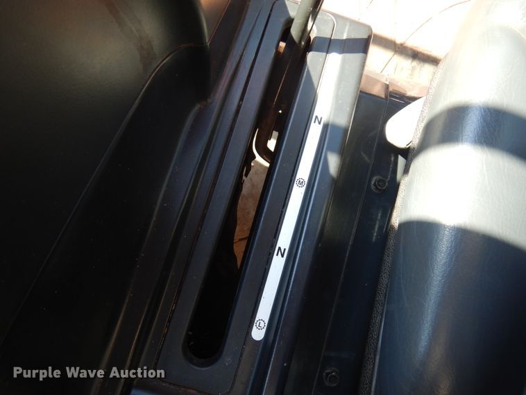 image for item IL9830 Bobcat CT335  tractor