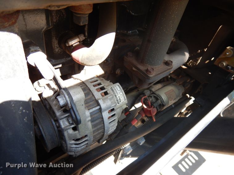 image for item IL9830 Bobcat CT335  tractor