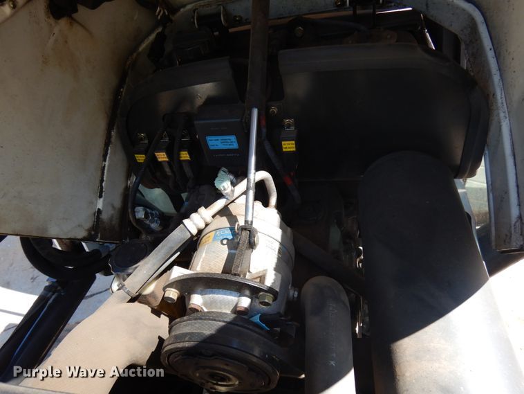 image for item IL9830 Bobcat CT335  tractor