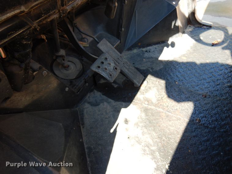 image for item IL9831 Kawasaki Mule  utility vehicle