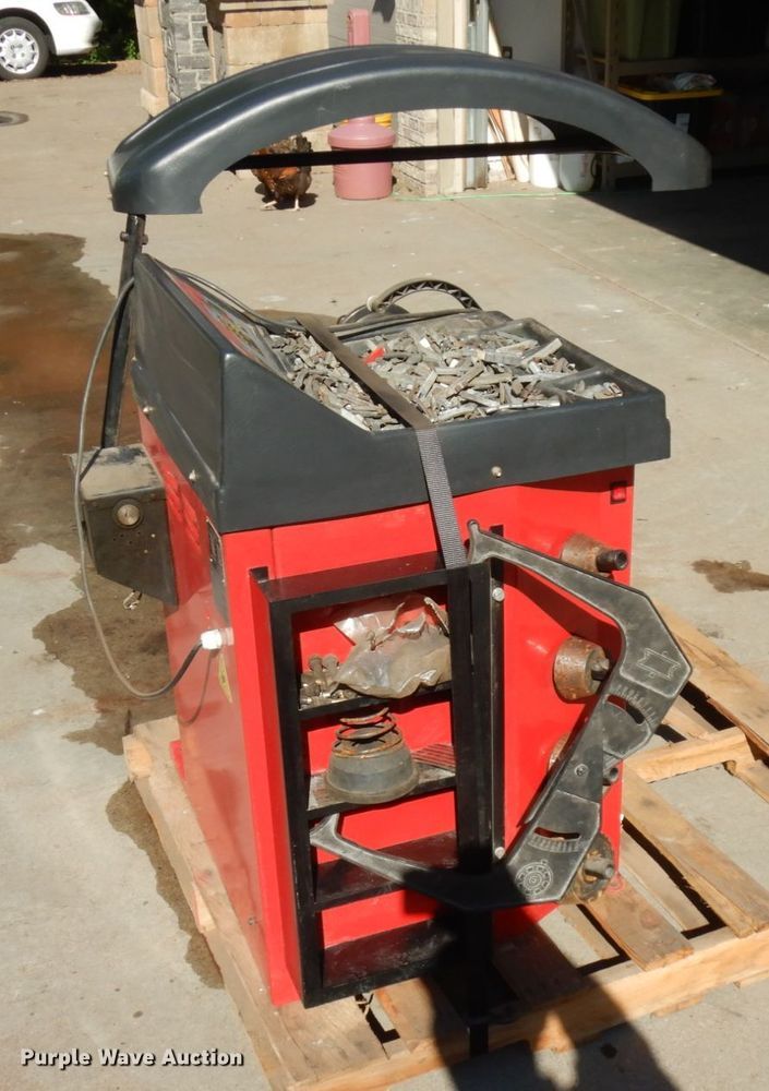 image for item IL9834 2011 Ranger DST2420  balancer