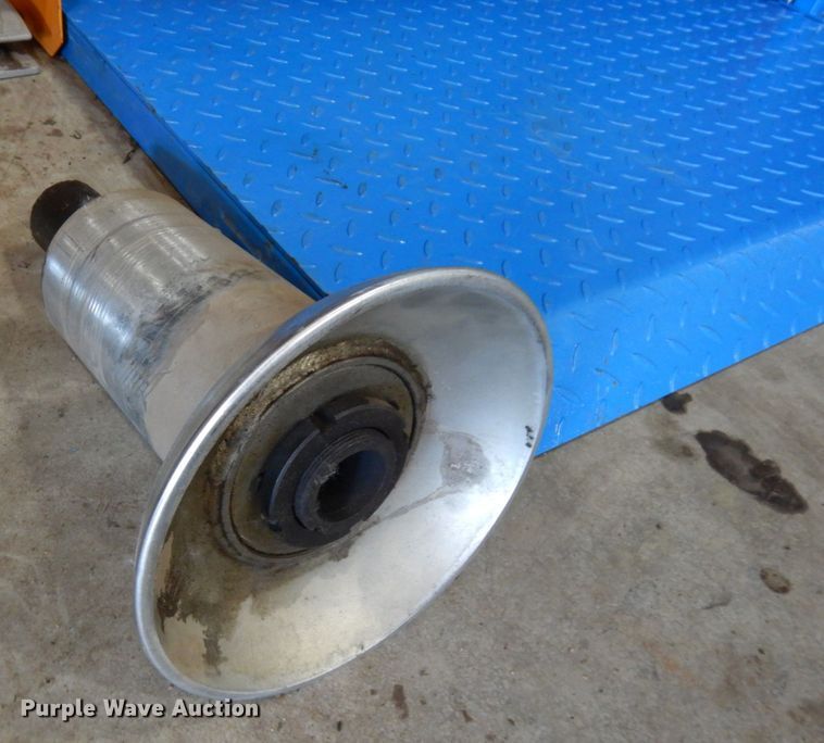 image for item IL9836 Atlas TTC-305  tire machine