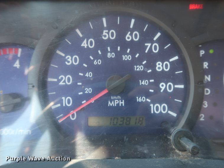 image for item IO9207 2010 Mitsubishi Fuso  sprayer truck