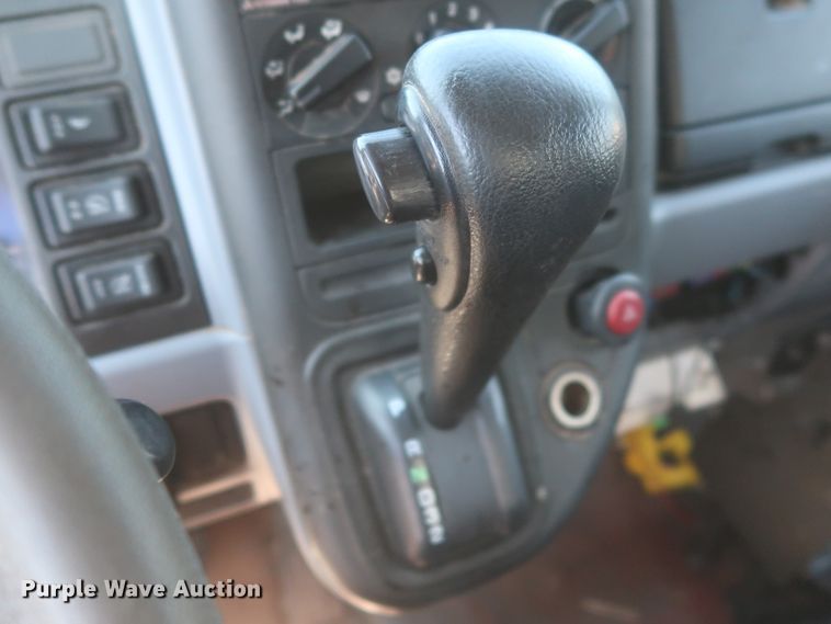 image for item IO9207 2010 Mitsubishi Fuso  sprayer truck