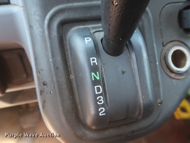 image for item IO9207 2010 Mitsubishi Fuso  sprayer truck