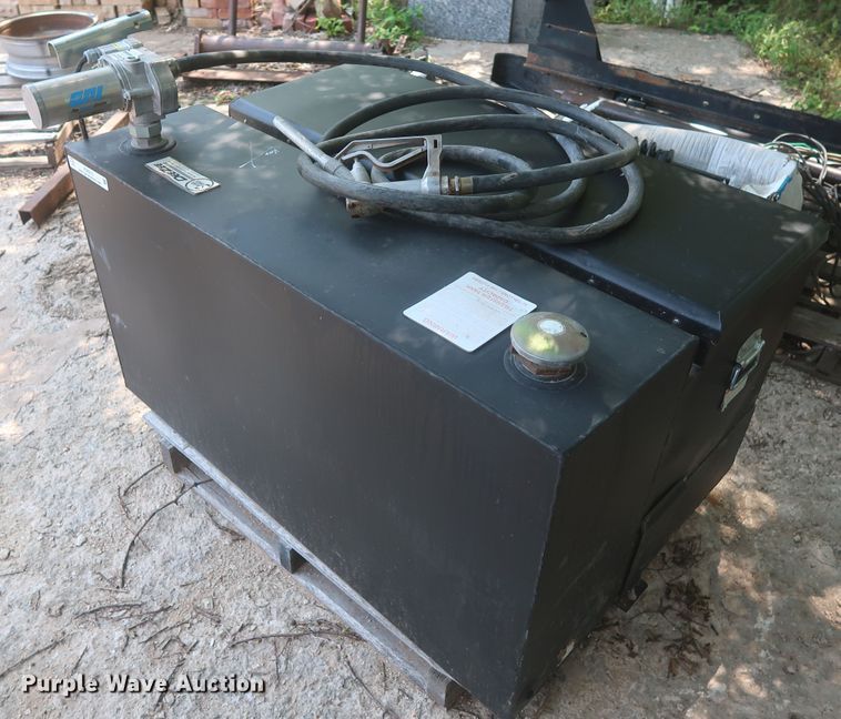 image for item IO9210 2018 DeeZee  toolbox fuel tank