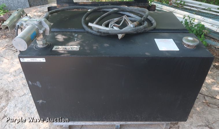 image for item IO9210 2018 DeeZee  toolbox fuel tank