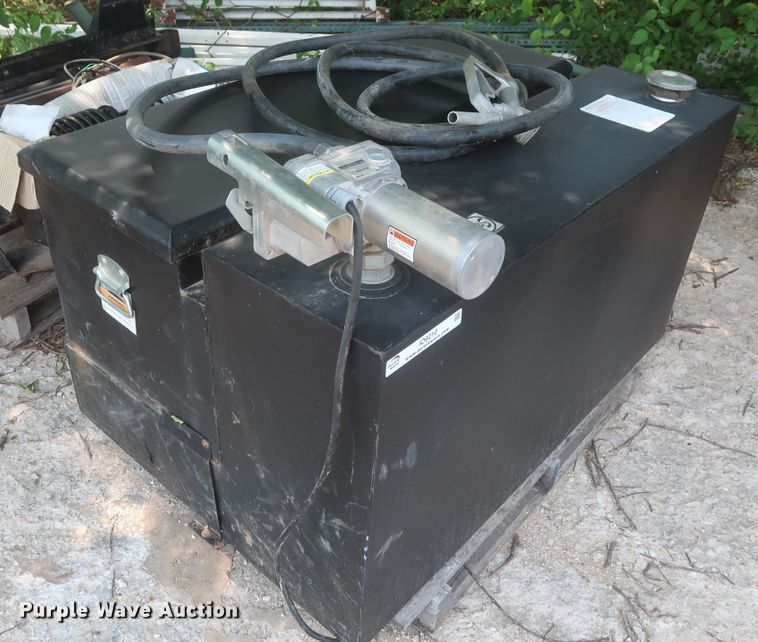 image for item IO9210 2018 DeeZee  toolbox fuel tank