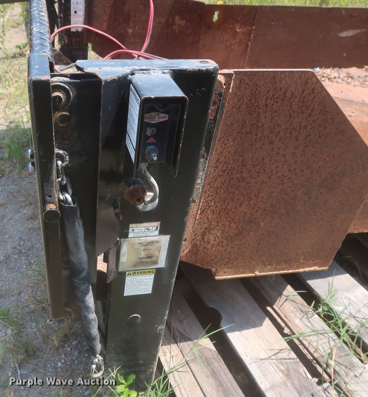 image for item IO9211 Tommy Gate  gate lift