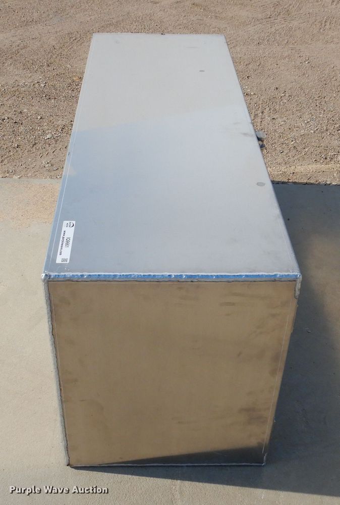 image for item IQ9661 Aluminum toolbox