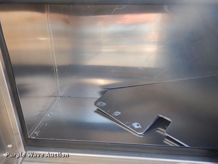 image for item IQ9661 Aluminum toolbox