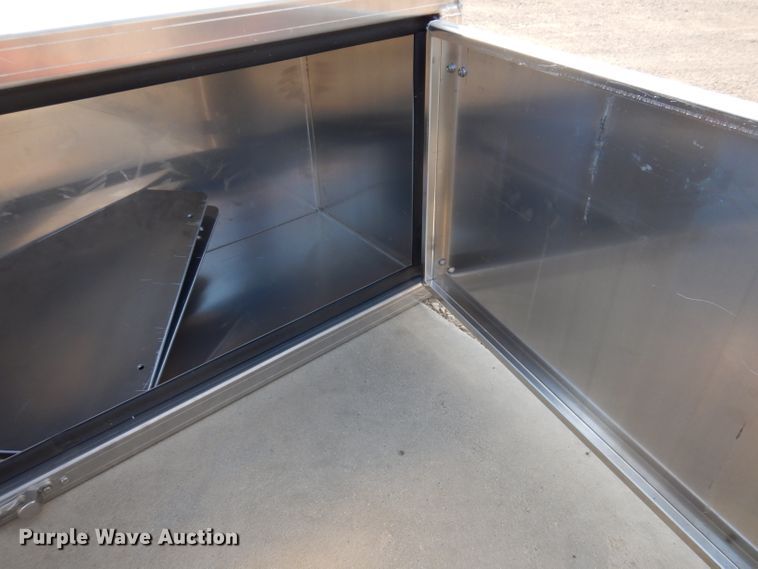 image for item IQ9661 Aluminum toolbox