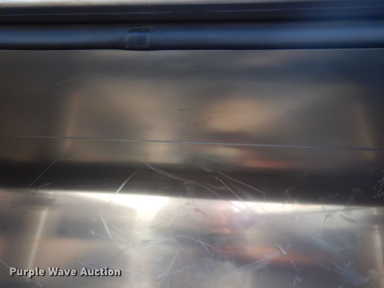 image for item IQ9661 Aluminum toolbox