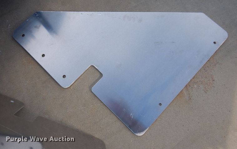 image for item IQ9661 Aluminum toolbox