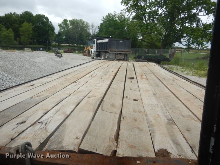 image for item IT9135 2007 Trailerman  equipment trailer