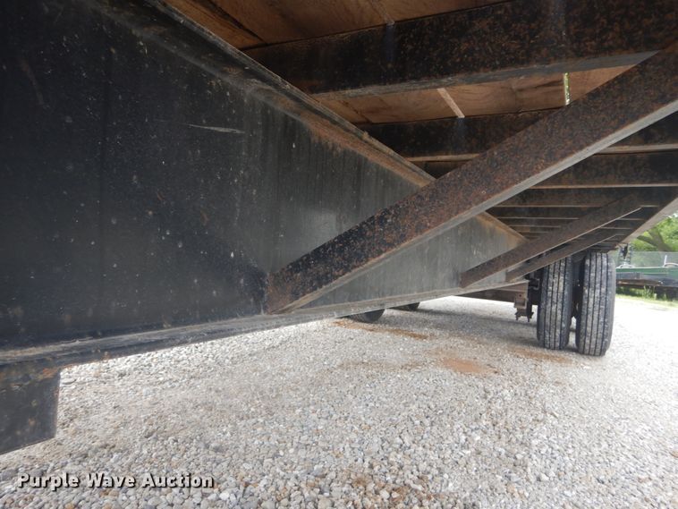 image for item IT9135 2007 Trailerman  equipment trailer