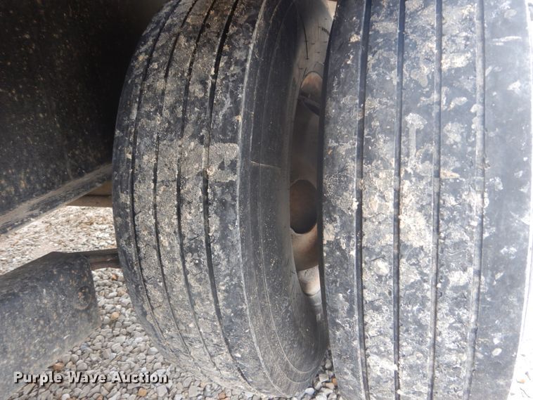 image for item IT9135 2007 Trailerman  equipment trailer