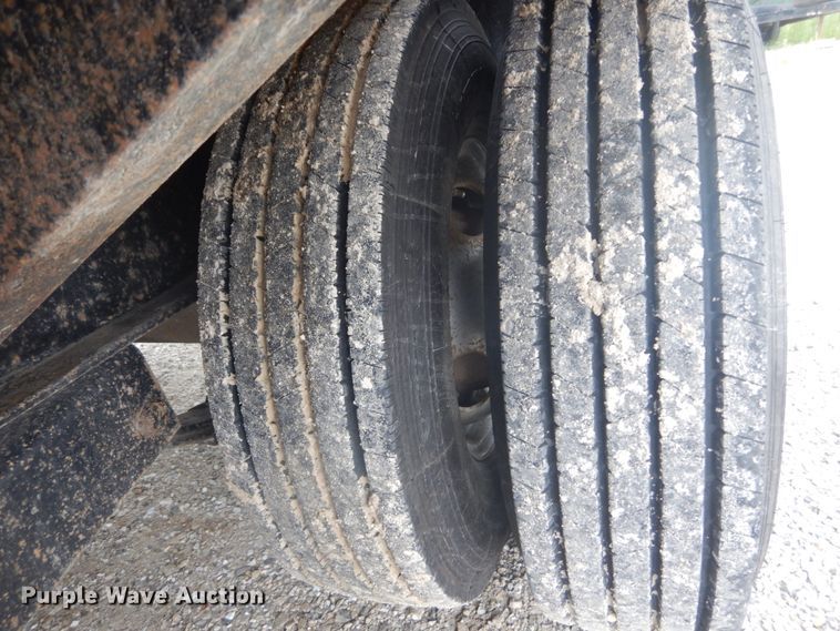 image for item IT9135 2007 Trailerman  equipment trailer