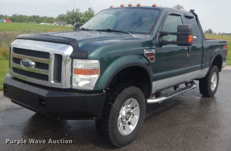 image for item IT9241 2008 Ford F250 Super Duty XLT  SuperCab pickup truck