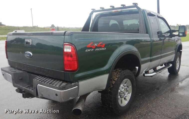 image for item IT9241 2008 Ford F250 Super Duty XLT  SuperCab pickup truck